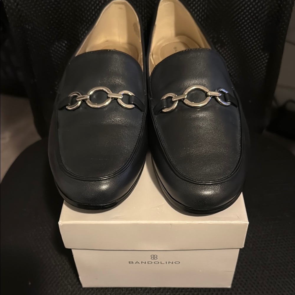 Bandolino Black Loafers with Silver Chain Accent